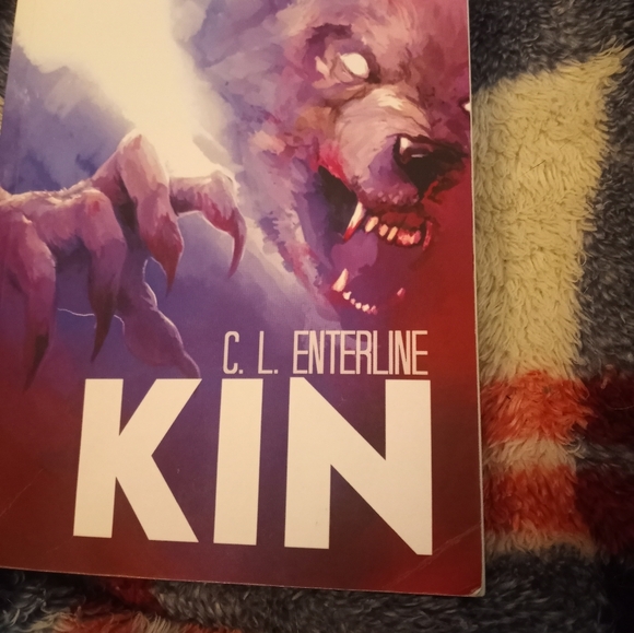 Kin Book - Picture 7 of 7